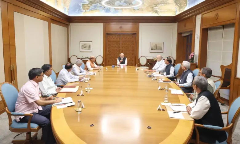 कैबिनेट बैठक में नीतिगत फैसलों पर मंथन